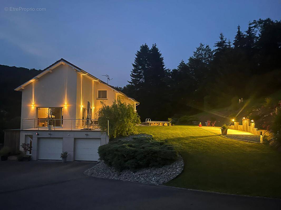 Maison à GLAY