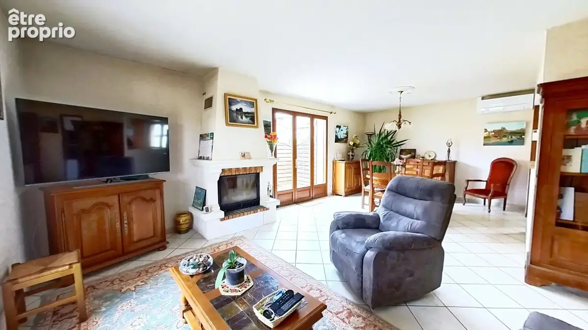 À ISSOIRE, maison 5 pièces avec terrain - photo 4