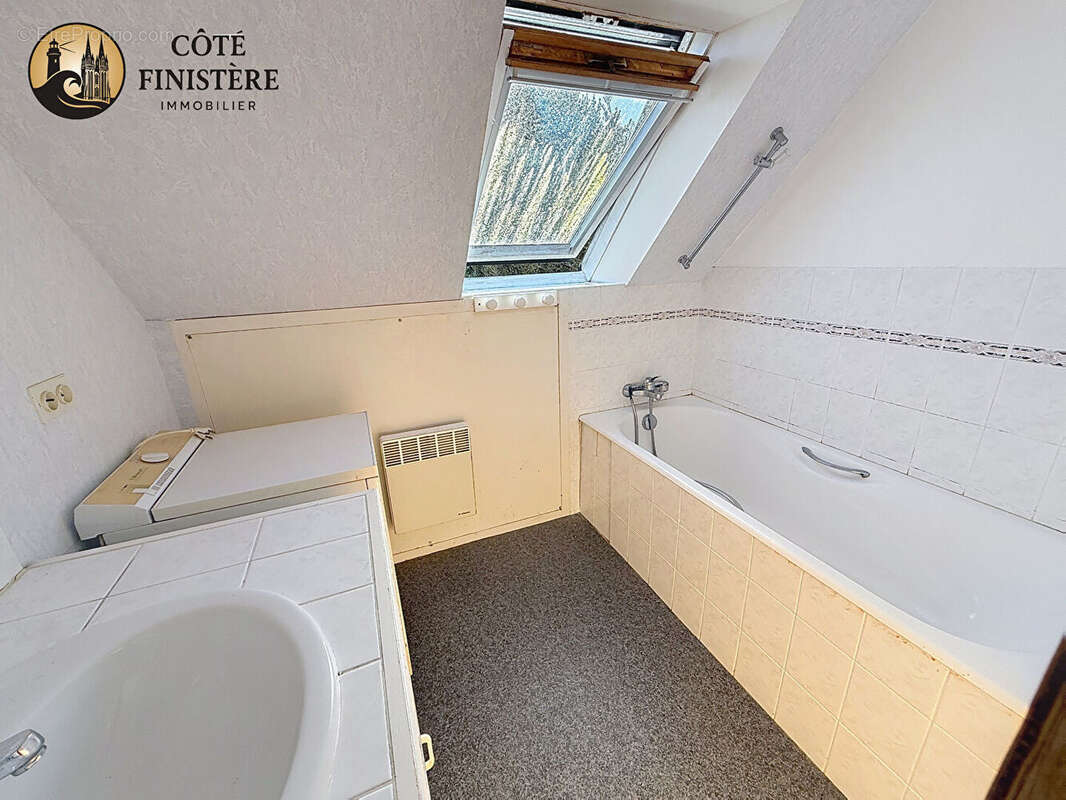 Maison à PLONEOUR-LANVERN