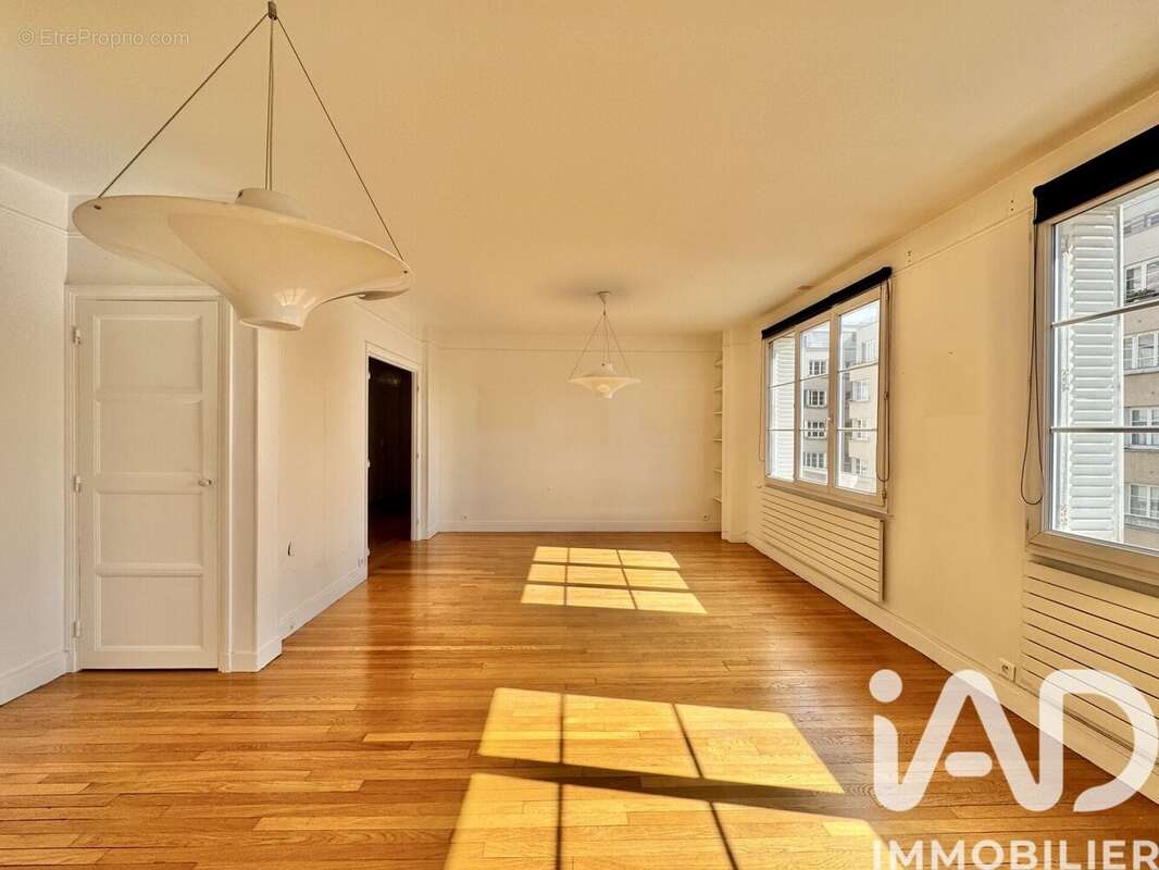 Photo 3 - Appartement à ISSY-LES-MOULINEAUX