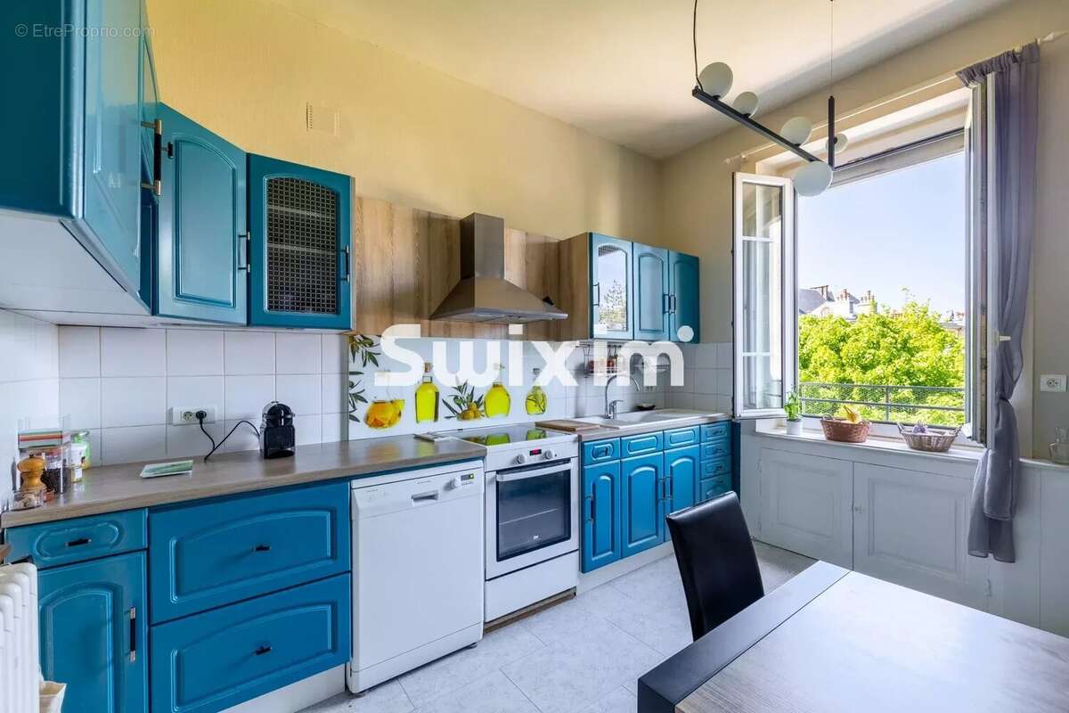 Appartement à LONS-LE-SAUNIER