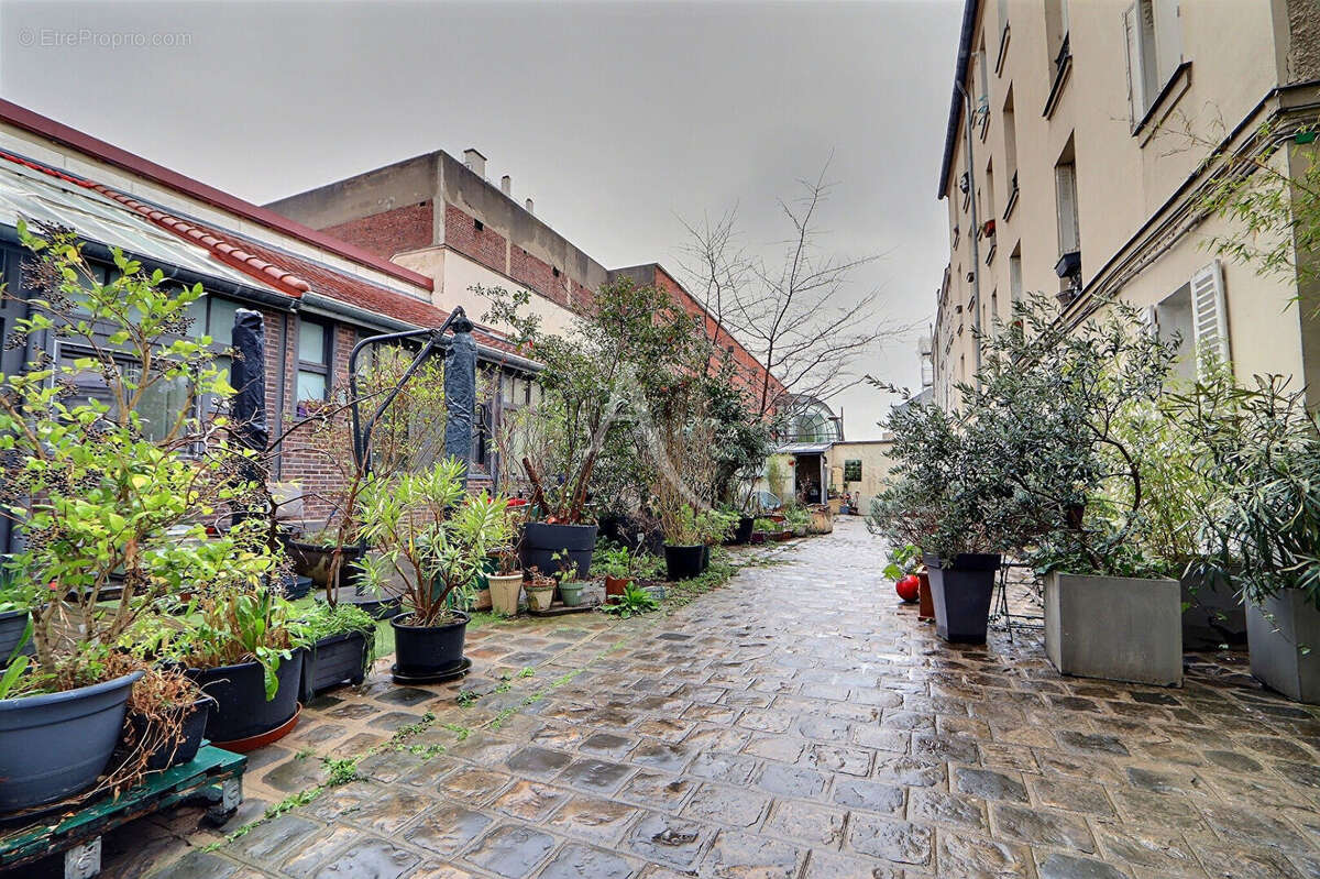 Appartement à AUBERVILLIERS