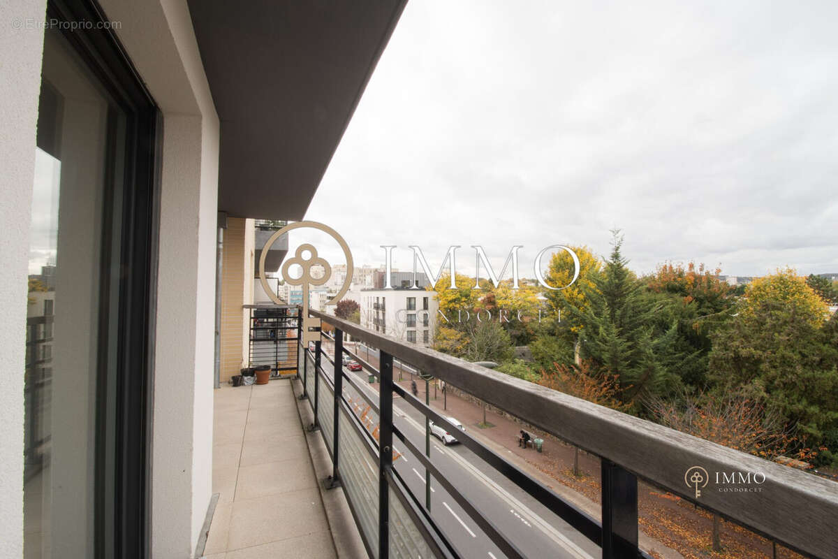 Appartement à BOURG-LA-REINE