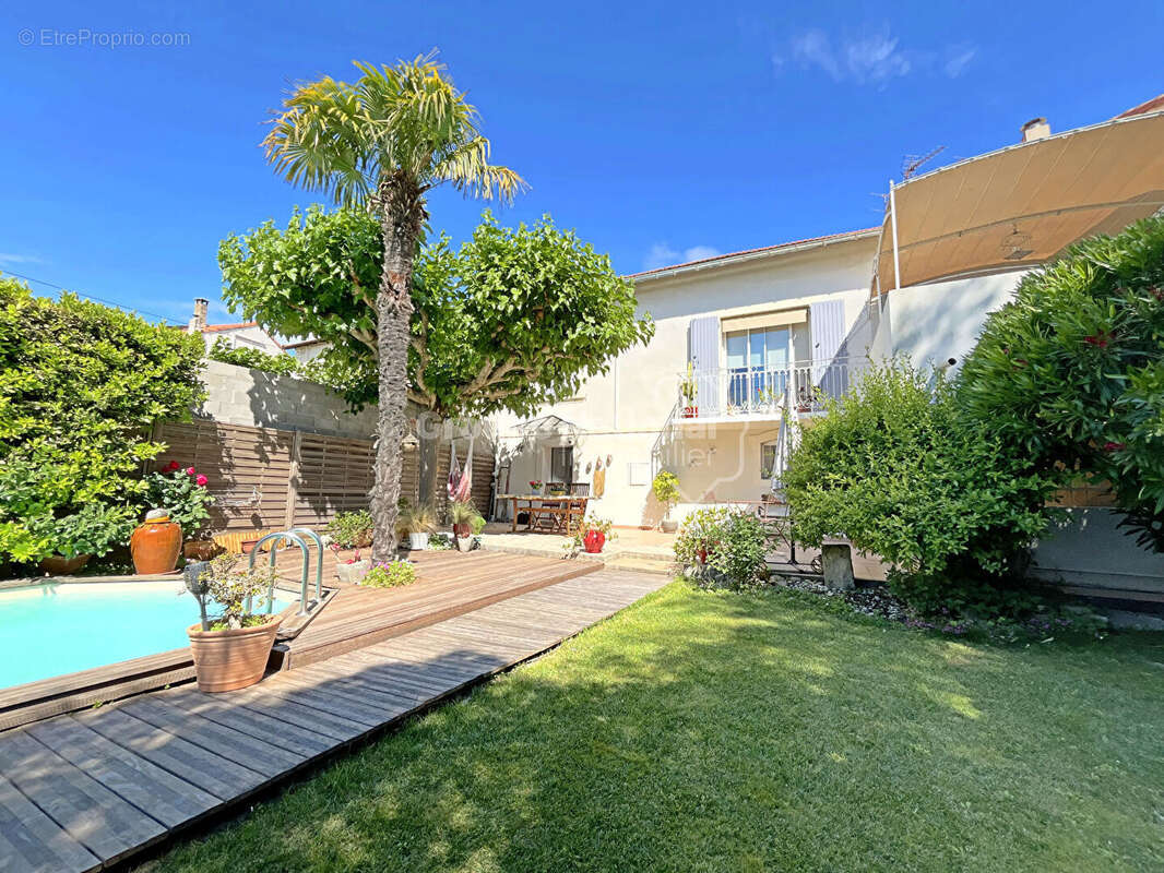 Maison à ARLES
