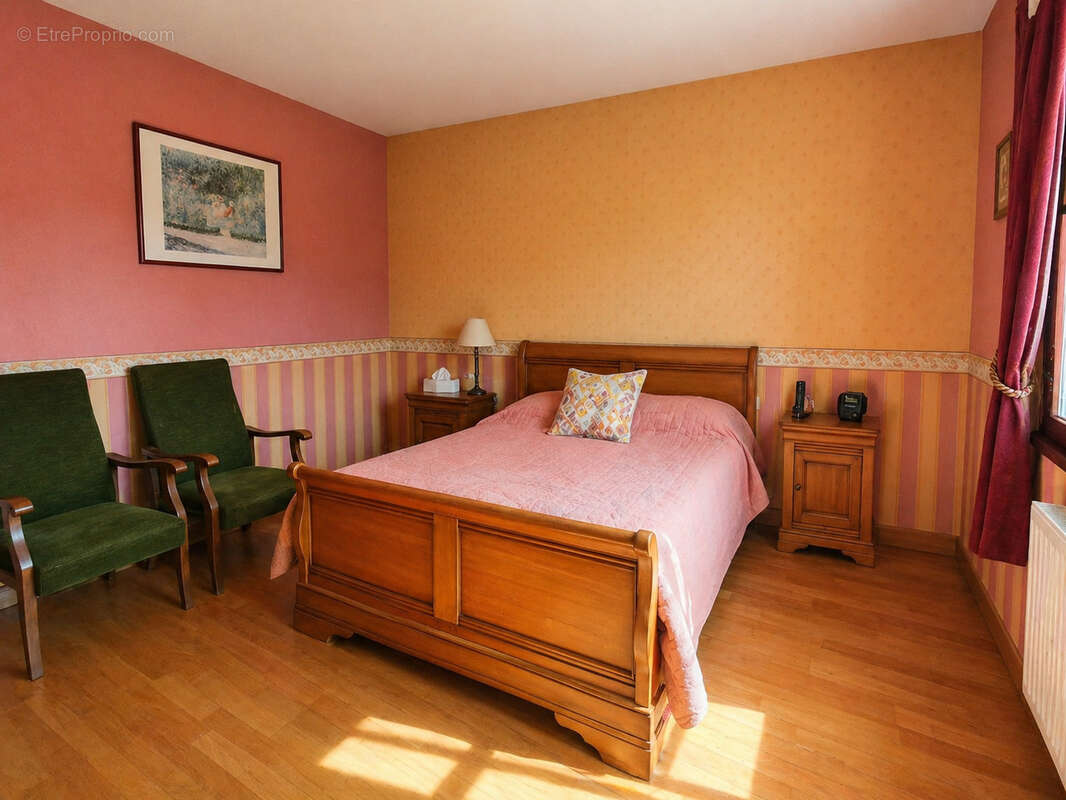 Maison 112 m² à Les Aix-D'angillon  - photo 44