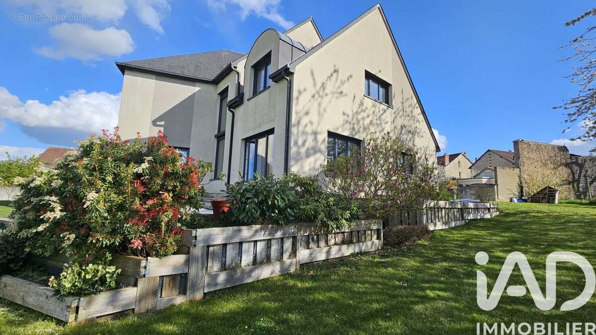 Photo 3 - Maison à CHARTRES