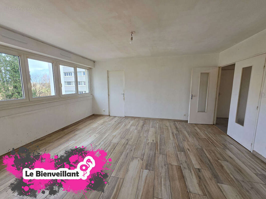 Appartement à LUXEUIL-LES-BAINS