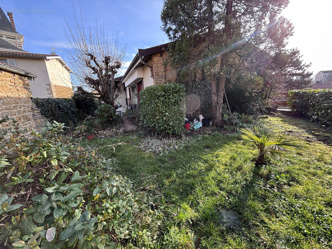 Maison à SAINT-CYR-AU-MONT-D'OR