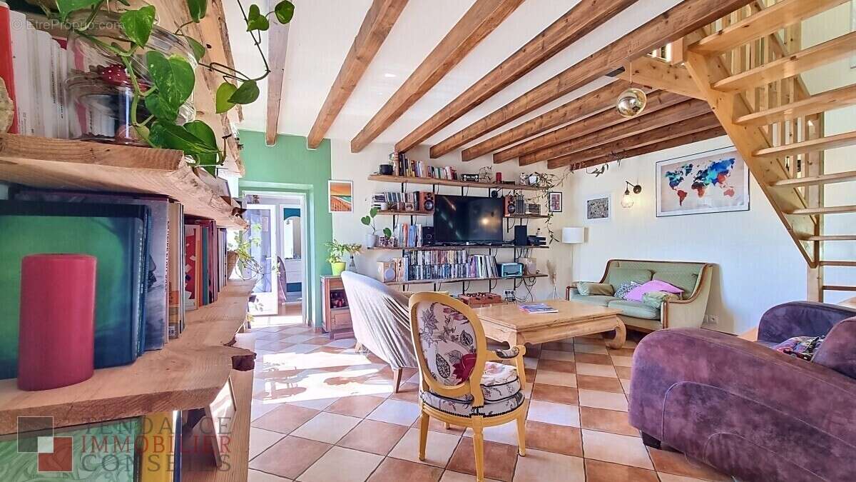Maison à JULIENAS