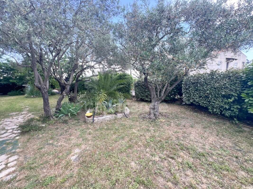 Maison à vendre Manosque Les Varzelles - 155m2, 4 chambres, jardin de 740m2 - photo 6