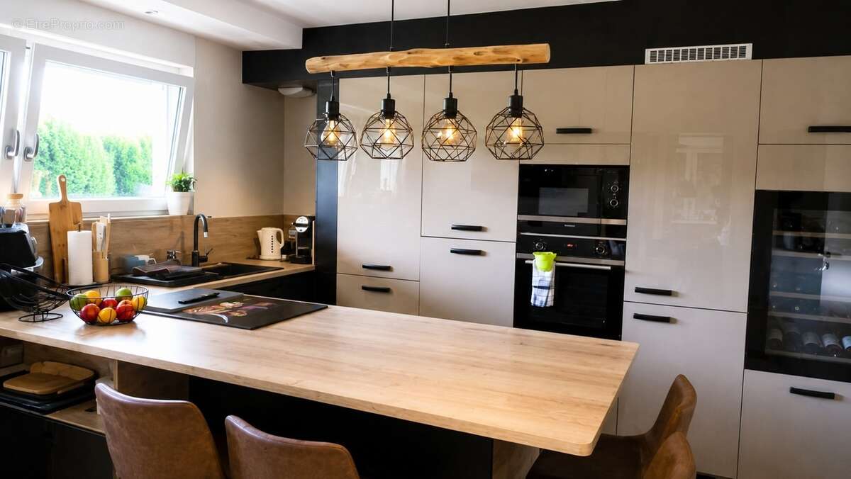 Dpt Moselle (57), à vendre proche de BITCHE maison P5 de 173,71 m² - Terrain de 1 700,00 m² - Plain pied - photo 5