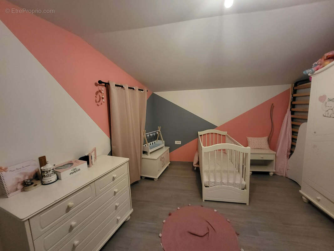 Maison à THENAC