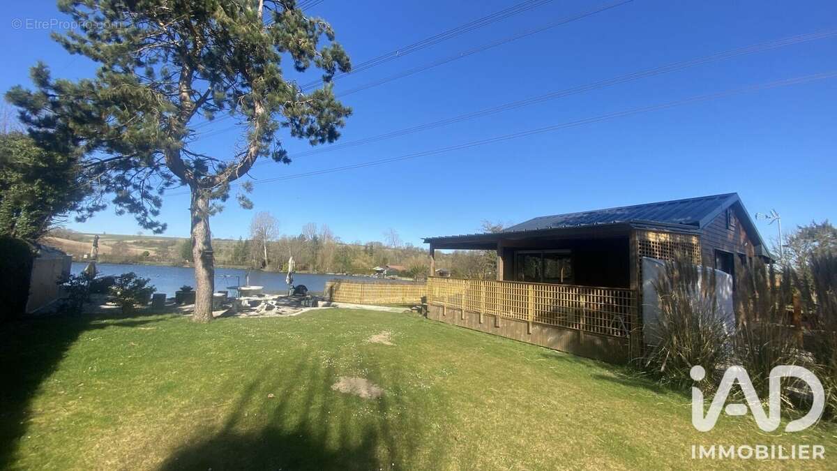 Maison 35 m² à Longpre-Les-Corps-Saints  - photo 2