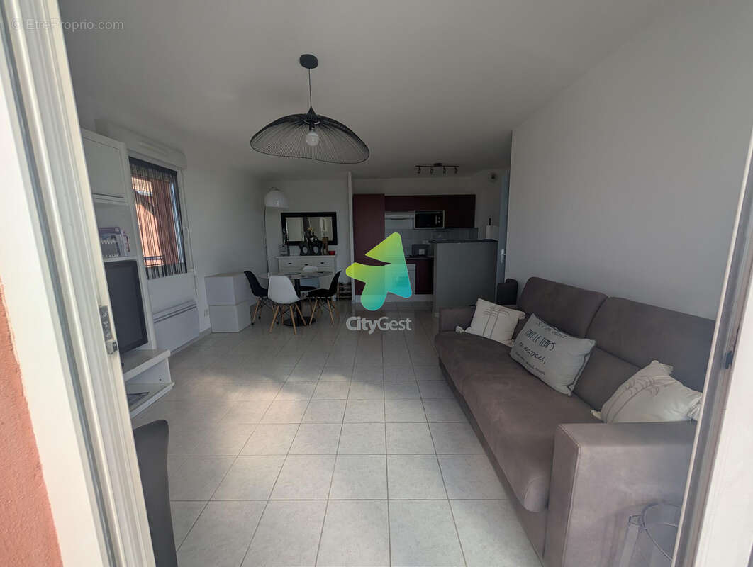 Appartement à FLEURY
