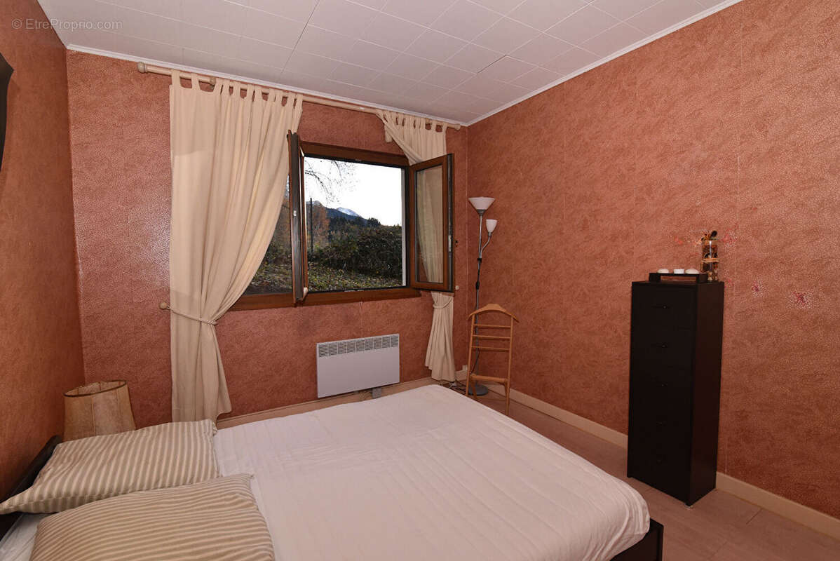 Maison à LES ADRETS