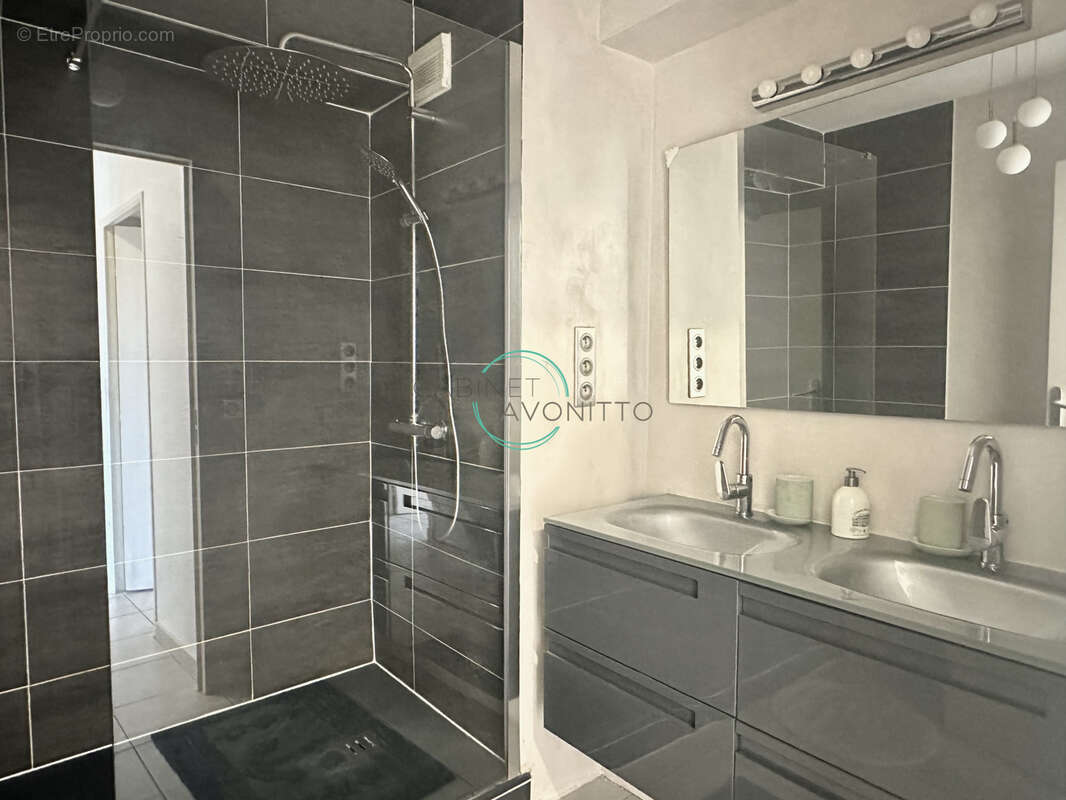 Appartement à MARSEILLE-10E
