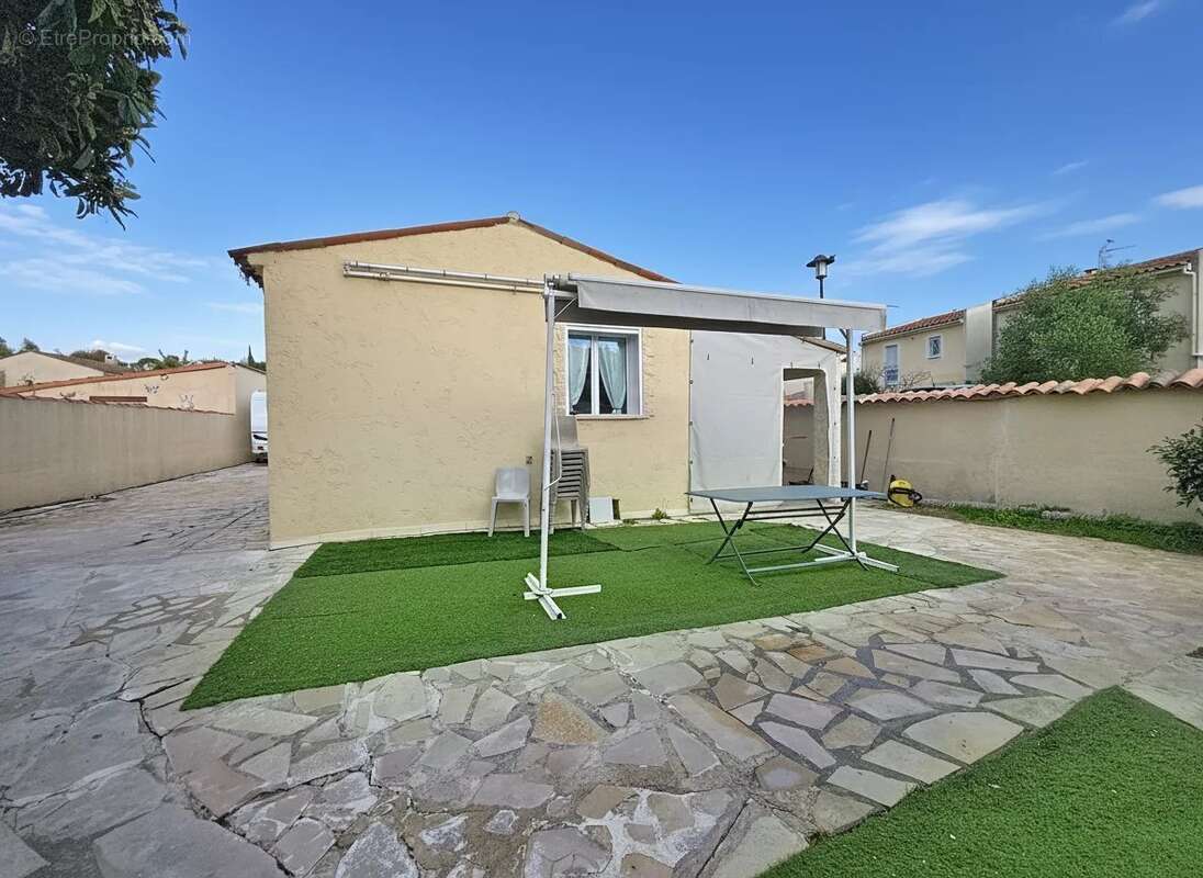 Maison à VILLENEUVE-LOUBET