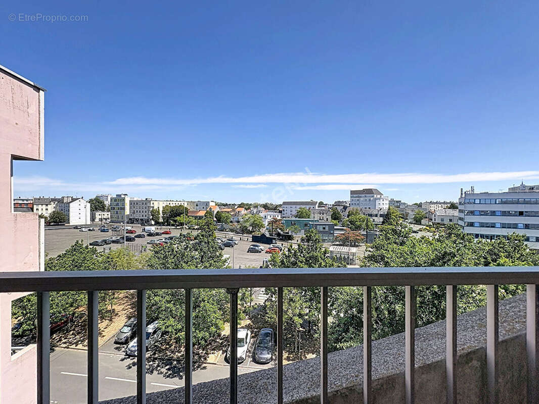 Appartement à REZE