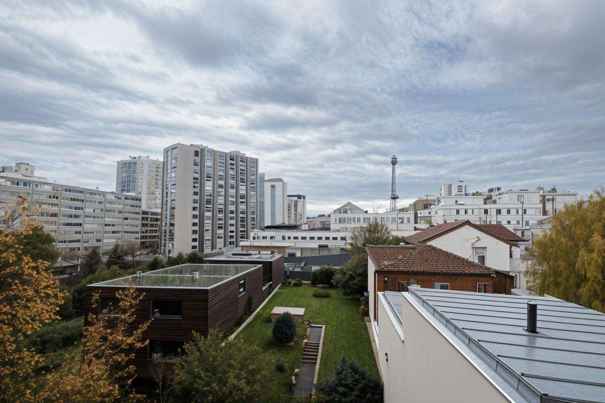 Appartement à PARIS-20E