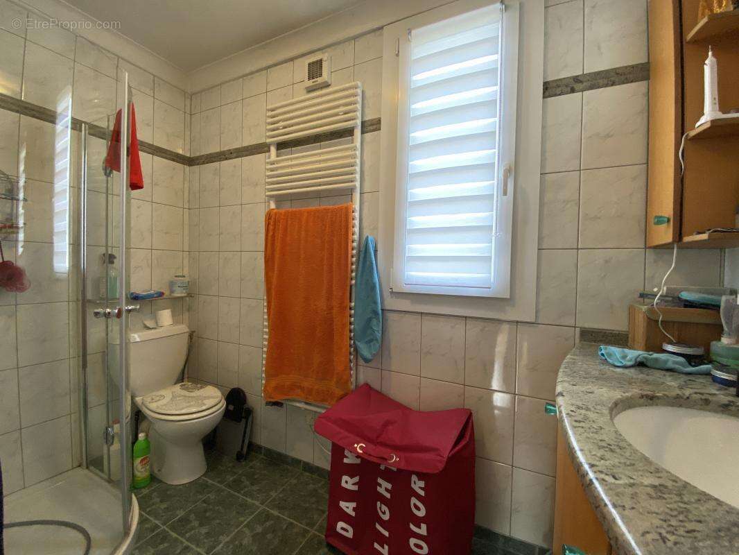 Maison à ROSNY-SUR-SEINE