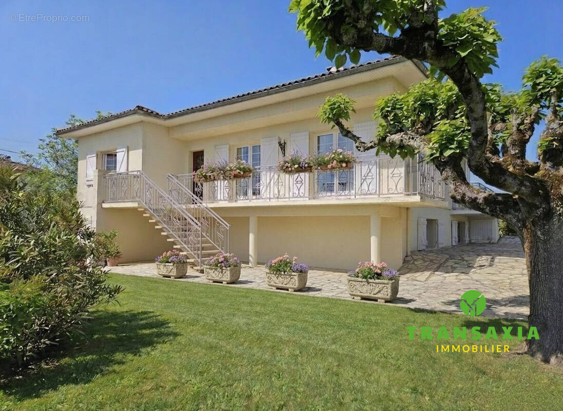 Maison à LA REOLE