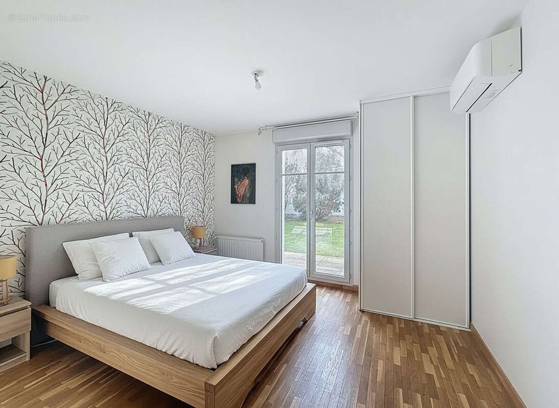 Appartement à CRAPONNE