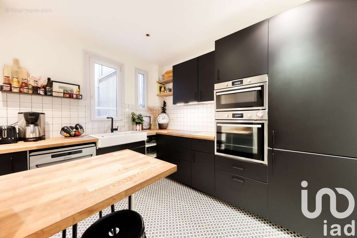 Photo 4 - Appartement à PARIS-18E
