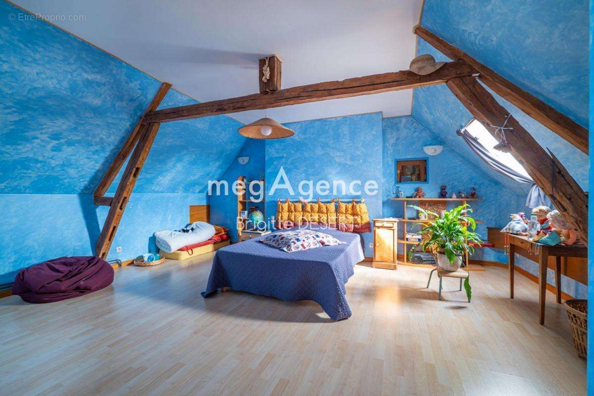 Maison à MAROLLES-LES-BRAULTS