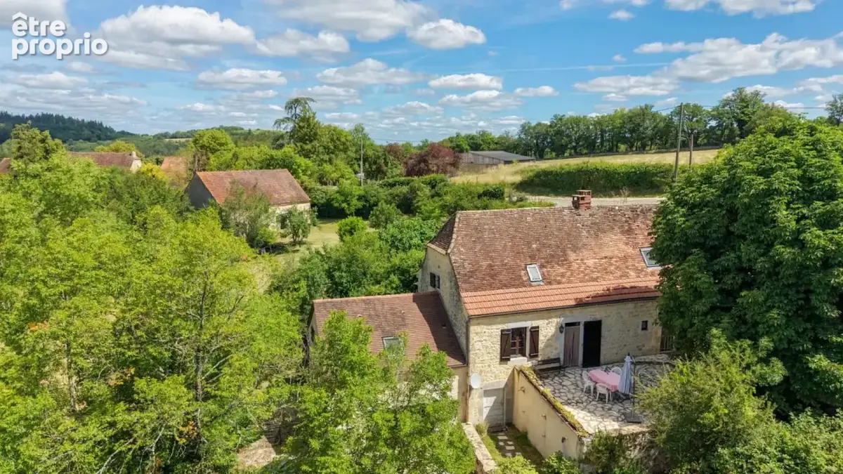 EXCLUSIVITE - Agréable Propriété de caractère avec spacieuse mai - photo 4