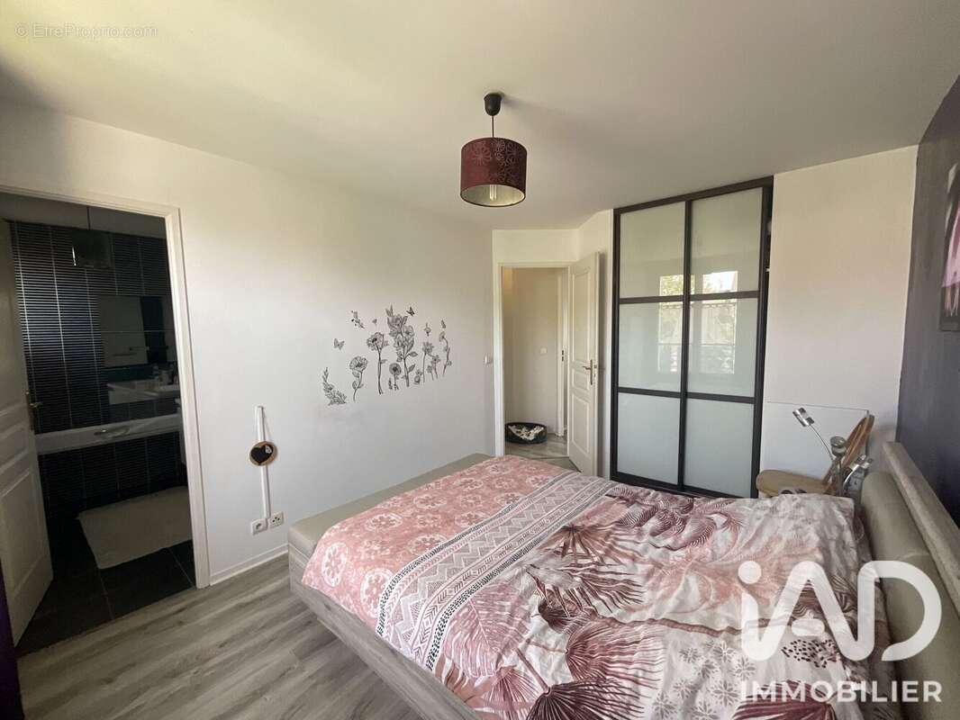 Maison 130 m² à Cesson  - photo 9