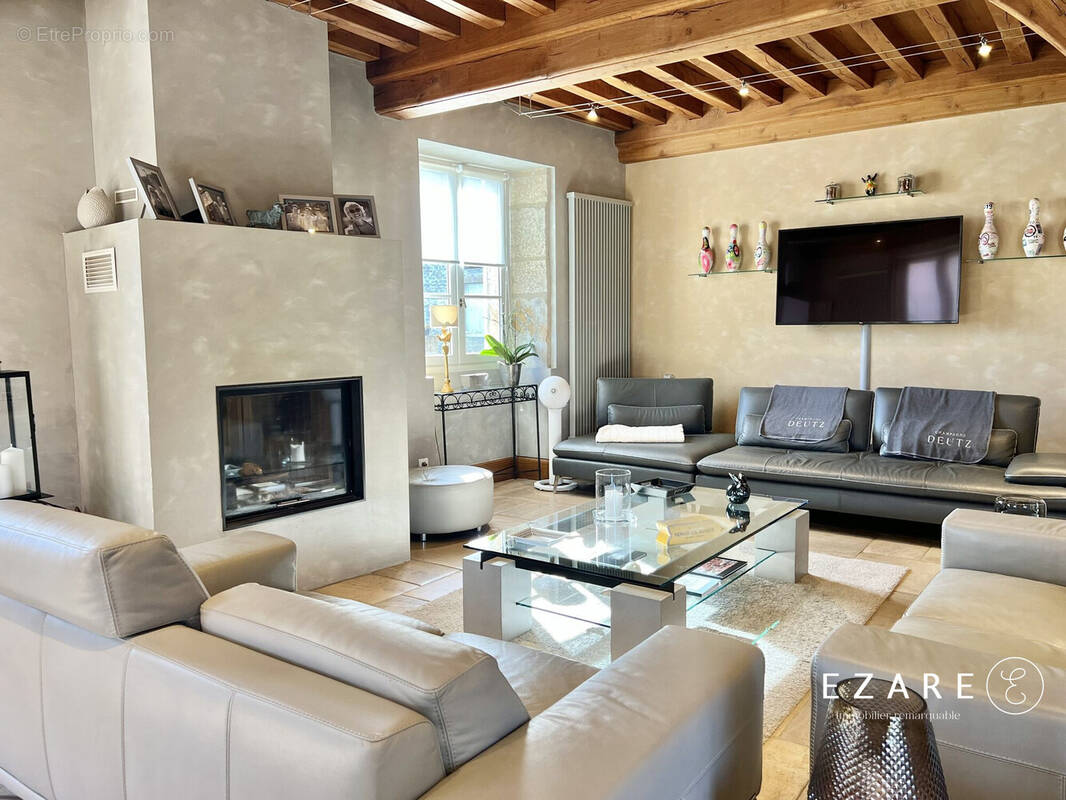 Maison à MONTIGNY-SAINT-BARTHELEMY