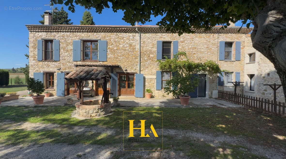 Maison à CHAROLS
