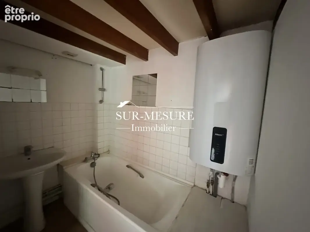 Appartement 4 pièces 47 m² à vendre à Lille (59800) - photo 7