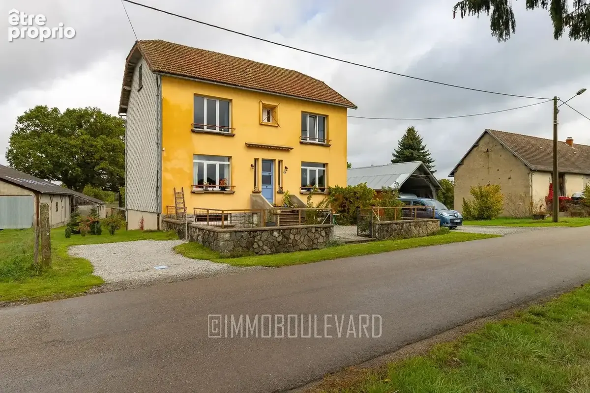 À vendre : Grande maison avec vue dégagée (63) - photo 38
