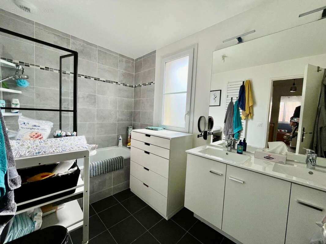 Maison à VILLIERS-SUR-MORIN