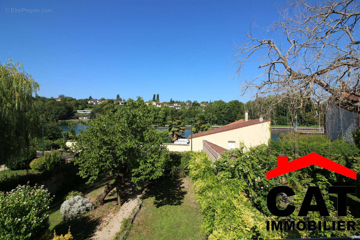 Maison à CHAMPAGNE-SUR-SEINE