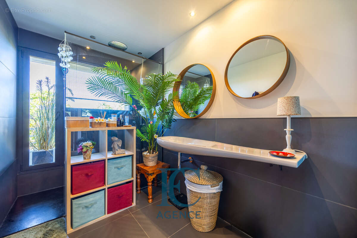 Appartement T4 avec jardin à Portissol - photo 10