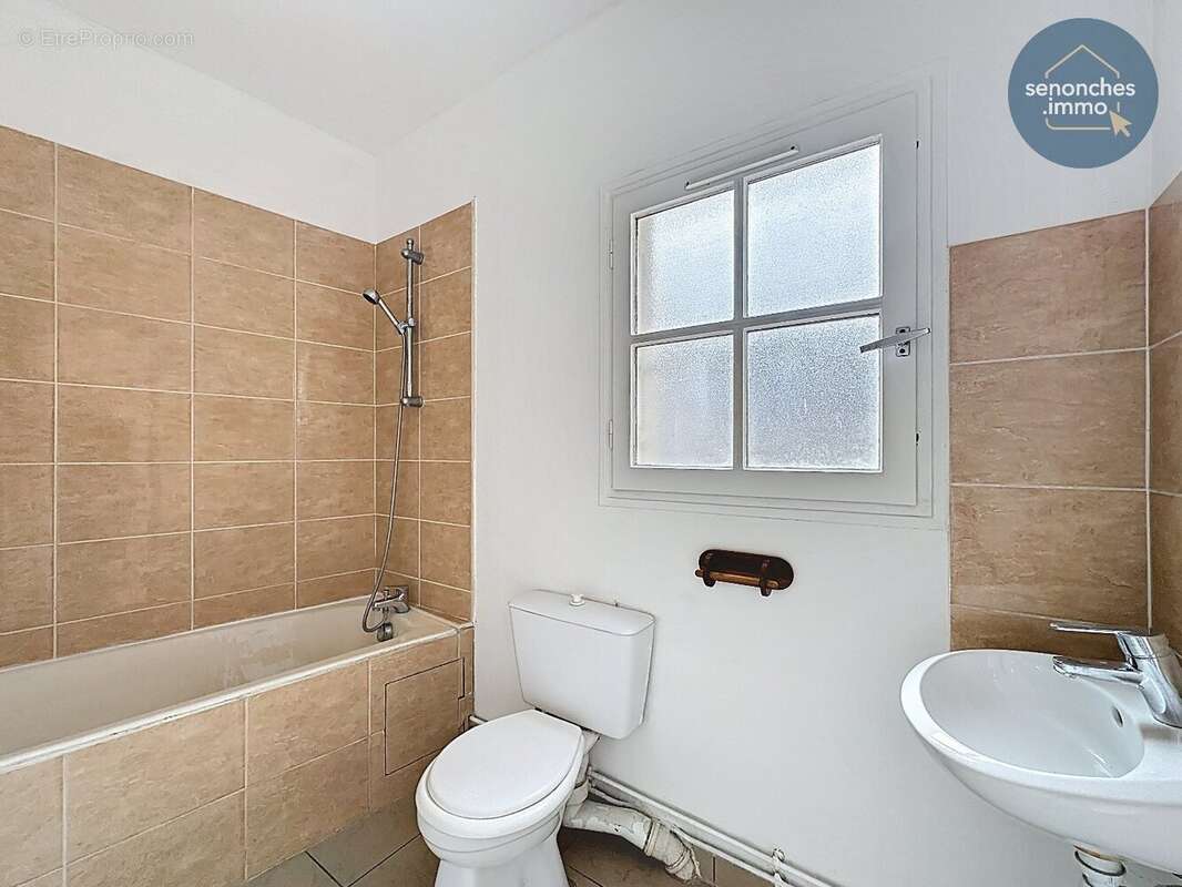 Maison de bourg à vendre à Brezolles (28270)  Charme, potentiel et emplacement privilégié - photo 7
