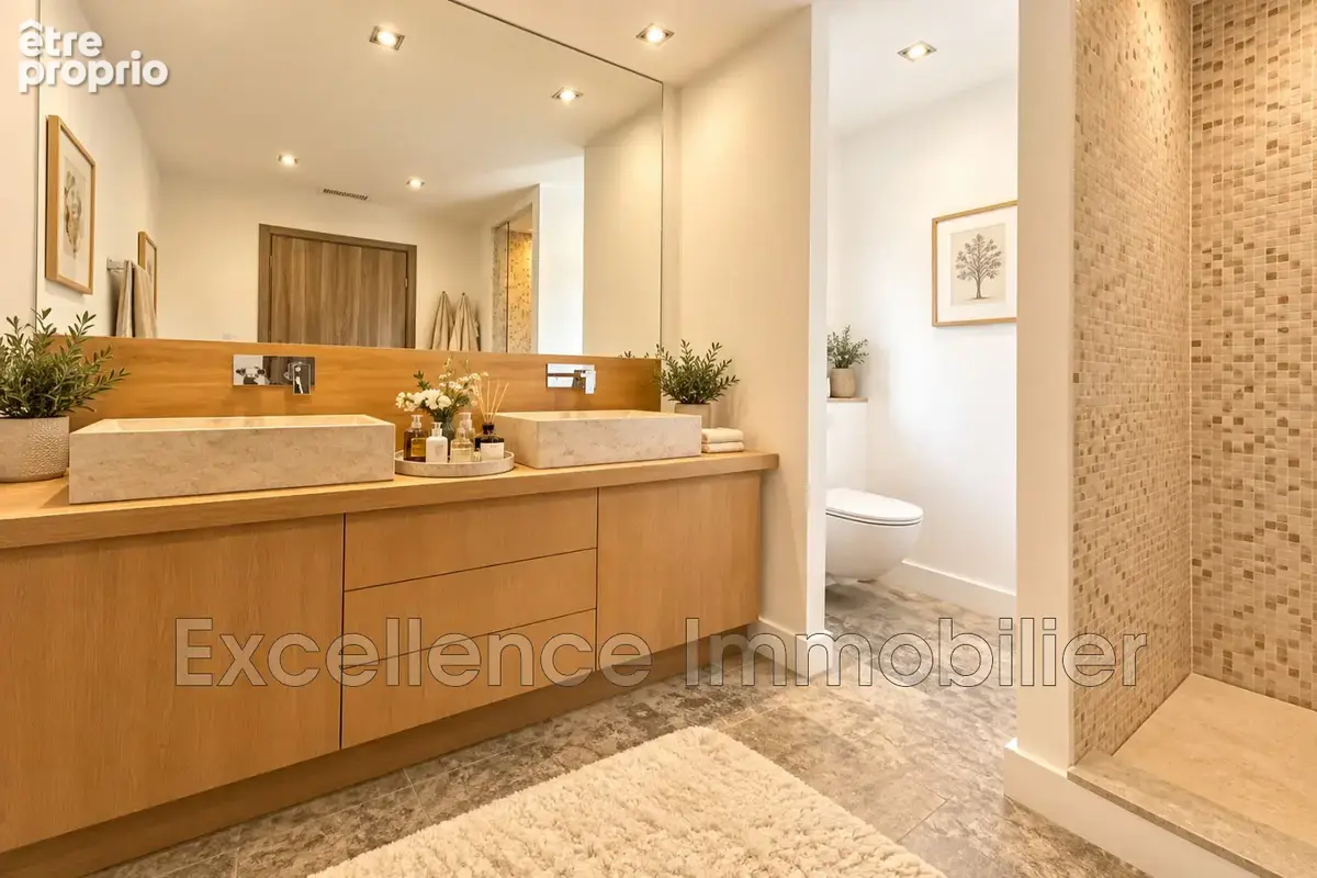 Maison 5 pièces 185 m² à vendre à Sainte-Maxime (83120) - photo 9