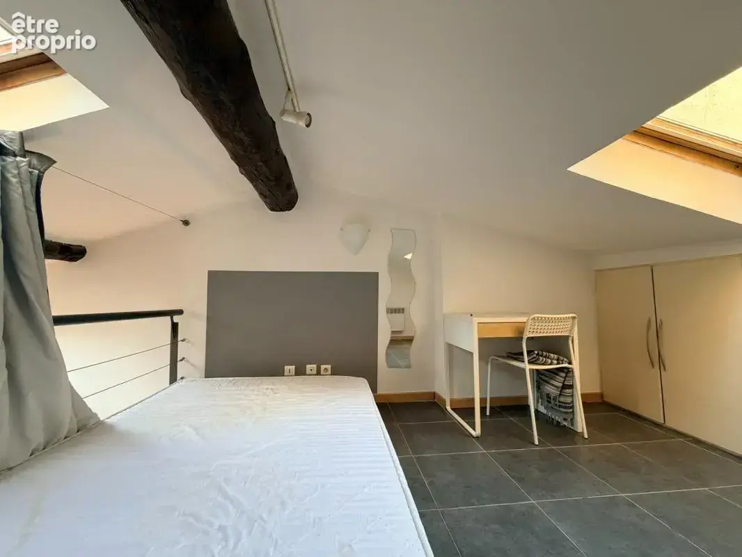 Centre historique, charmant triplex à deux pas de la place des cardeurs - photo 10