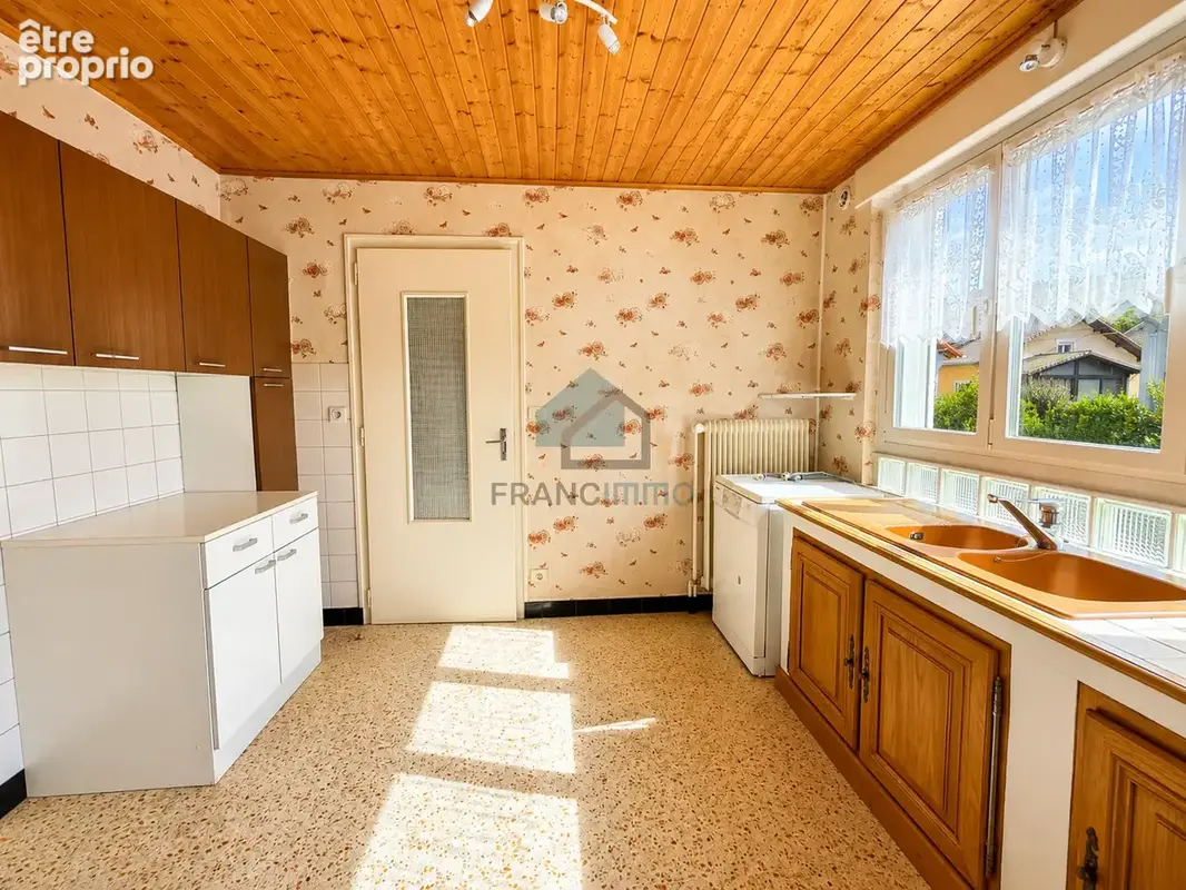 Maiche - proche centre  - maison sur sol - photo 7