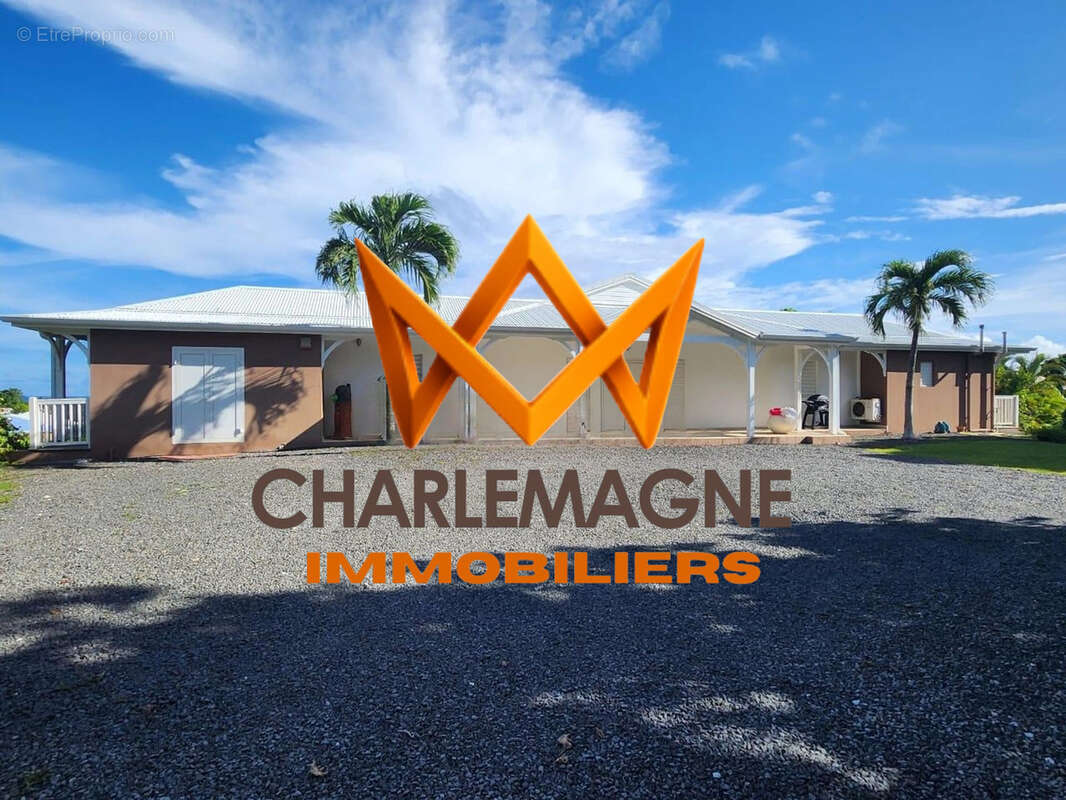 Maison à SAINTE-ANNE