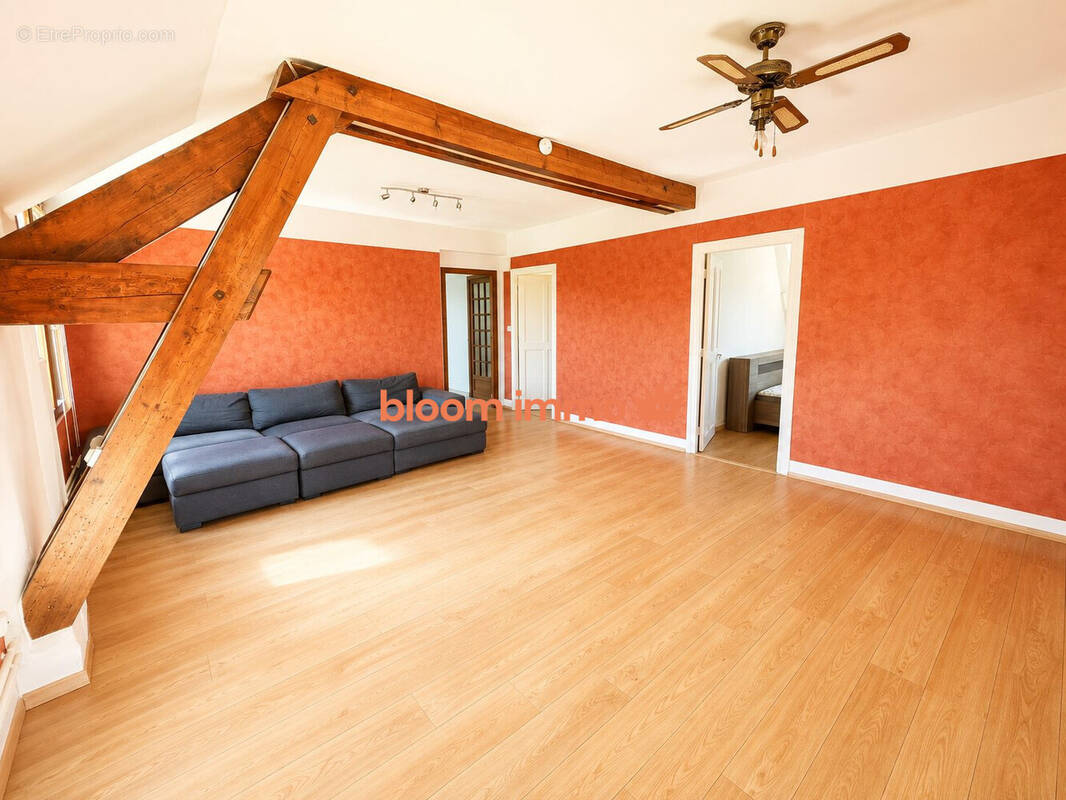 Appartement à MONTMELIAN