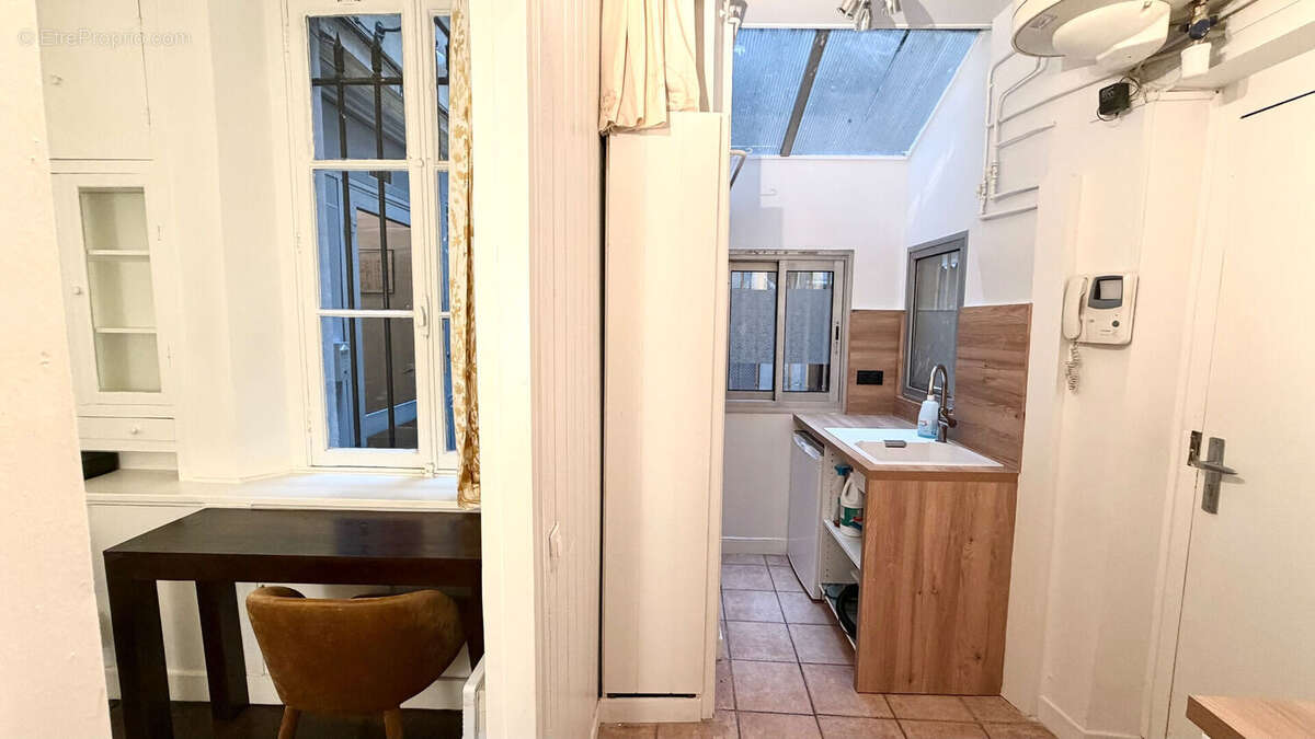 Appartement à PARIS-2E