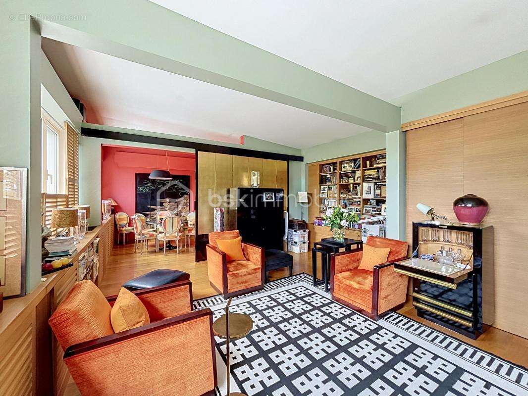 Appartement à GARCHES