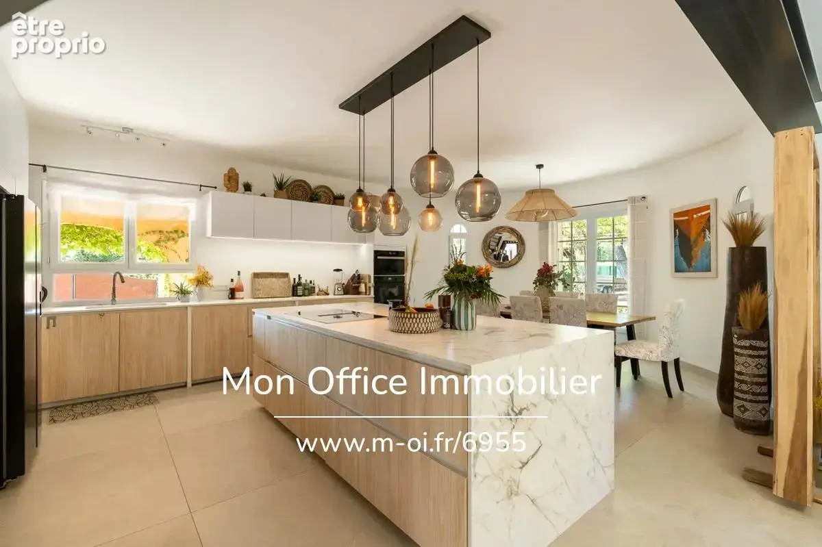 Référence : 6955-JDO - Superbe propriété provençale rénovée avec vue panoramique sur la Sainte-Victoire - photo 12