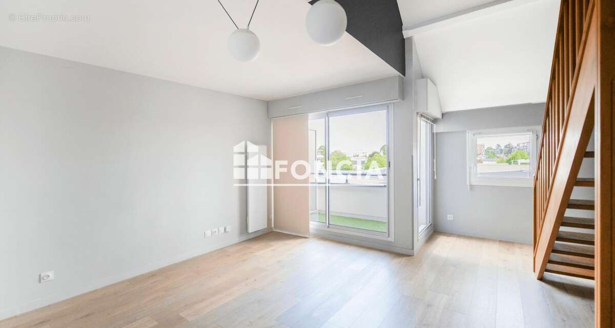 Duplex lumineux avec terrasses en plein cœur de Saint Jean de Braye - photo 5