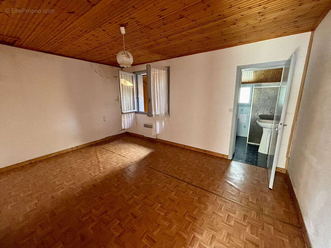 Maison à SALLERTAINE