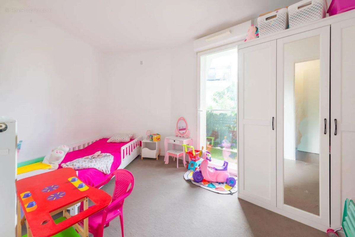 Appartement à CORBEIL-ESSONNES