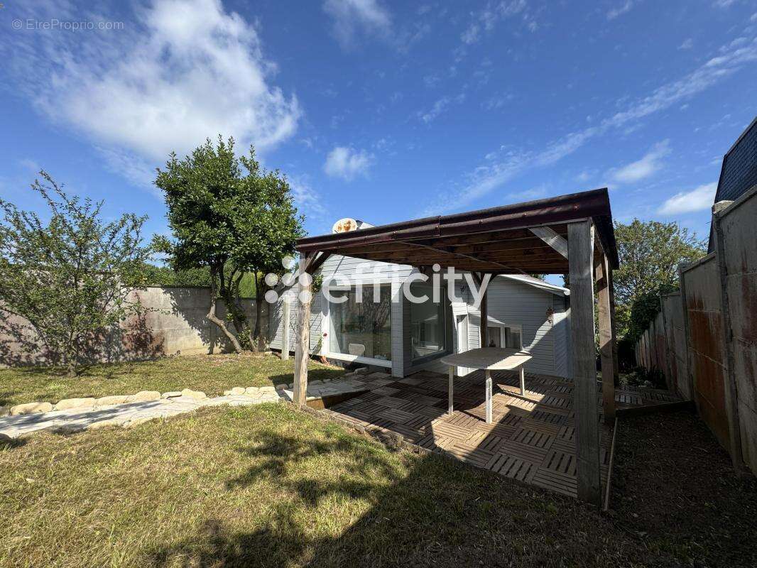 Maison à ARROMANCHES-LES-BAINS
